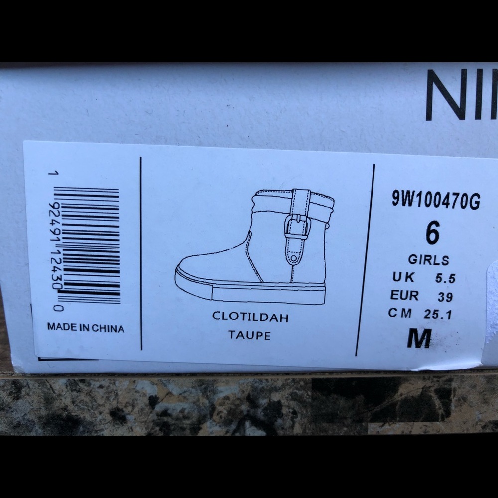 NEW  Nine West Girls' Clotildah Boots - Picture 11 of 12